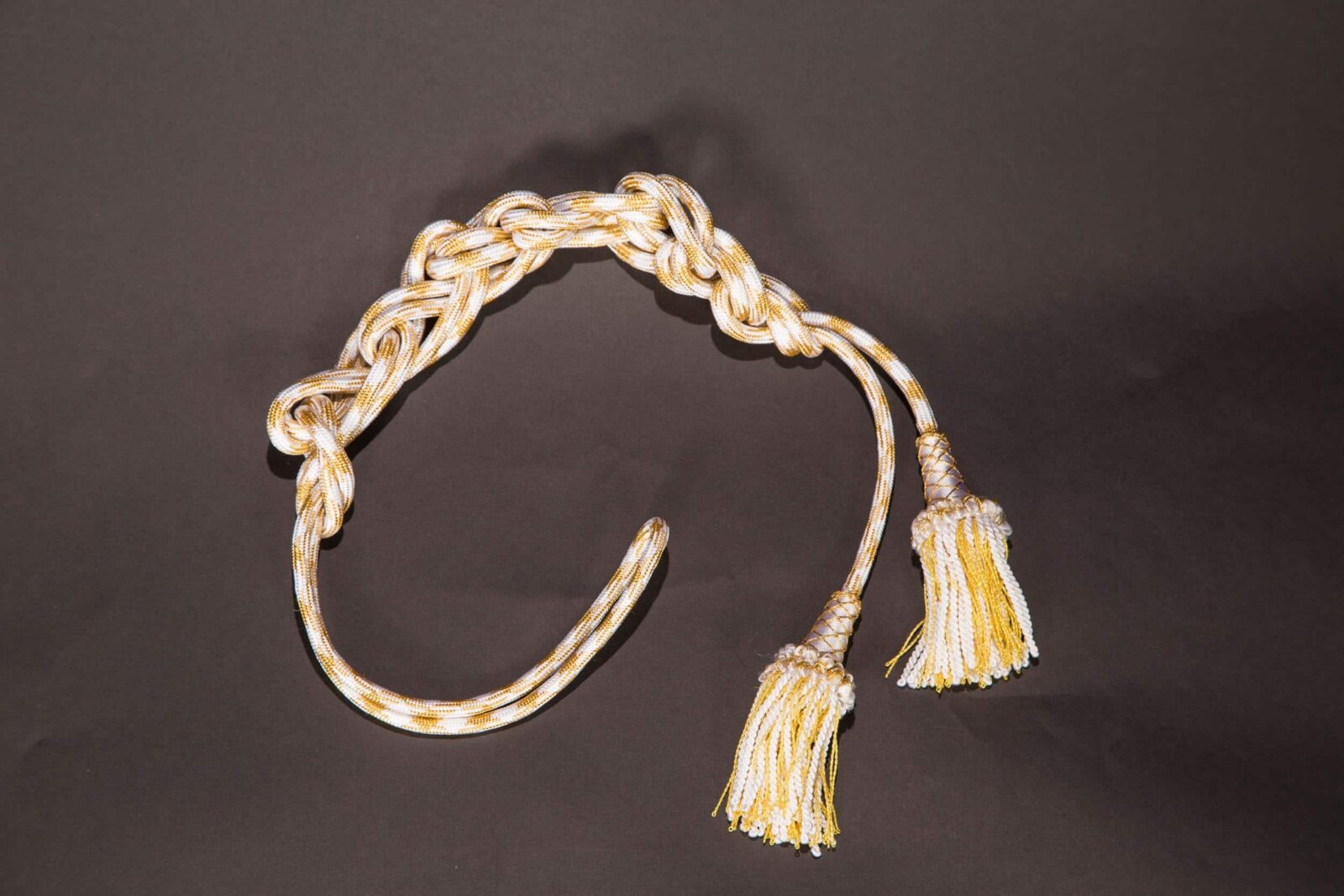 White / Gold Roman Knot Cincture